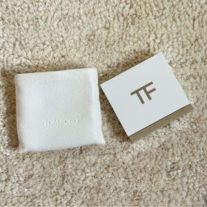 TOM FORD
Soleil Neige Highlighter